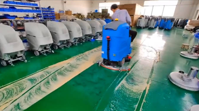 潍坊2023年还在用人工的物业保洁不妨试试洗地机吧