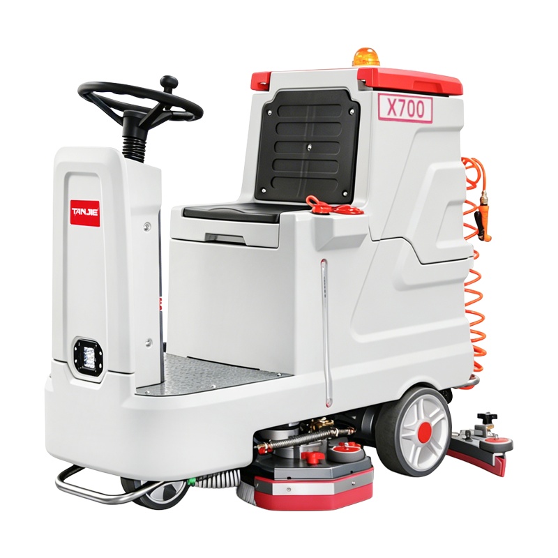 潍坊坦洁全自动驾驶式洗地机X700